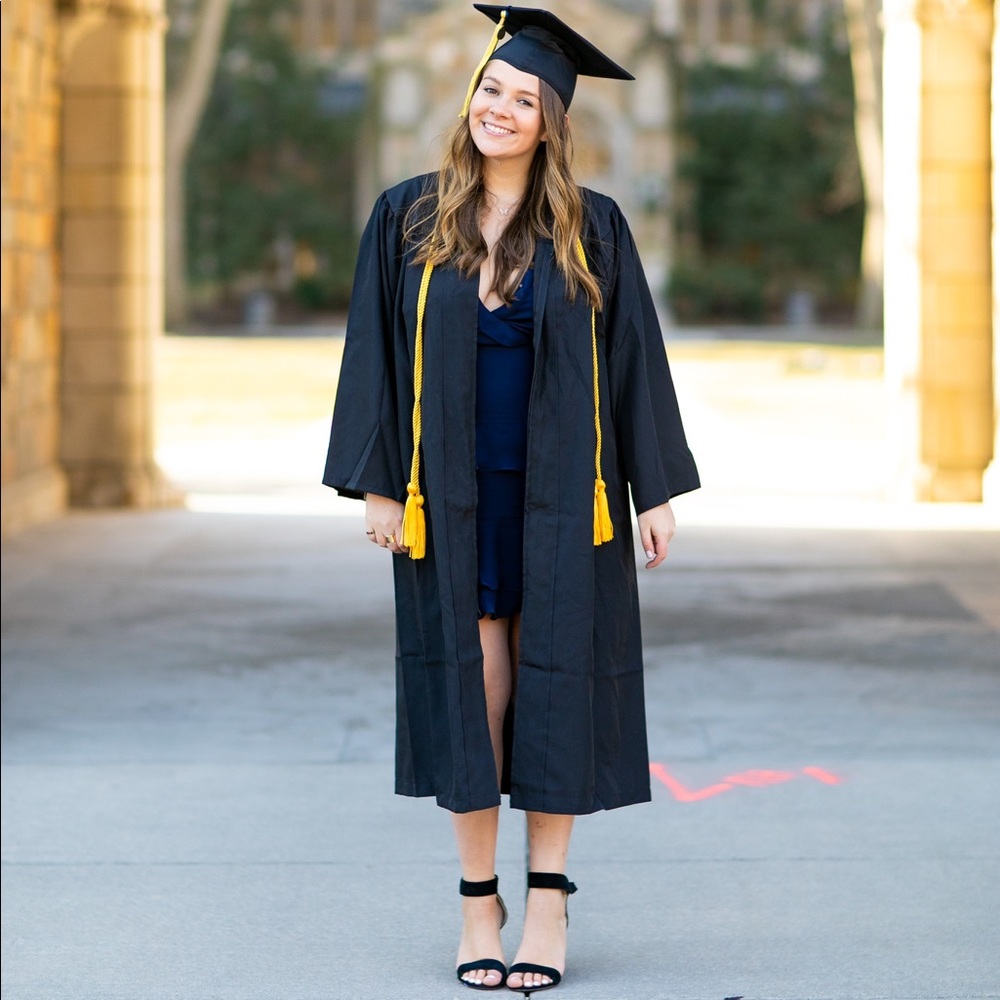 Meet your Posher, Halle